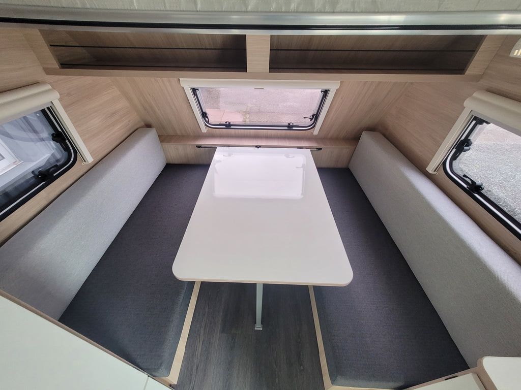 Silver MINI-290 (2025) – Caravane