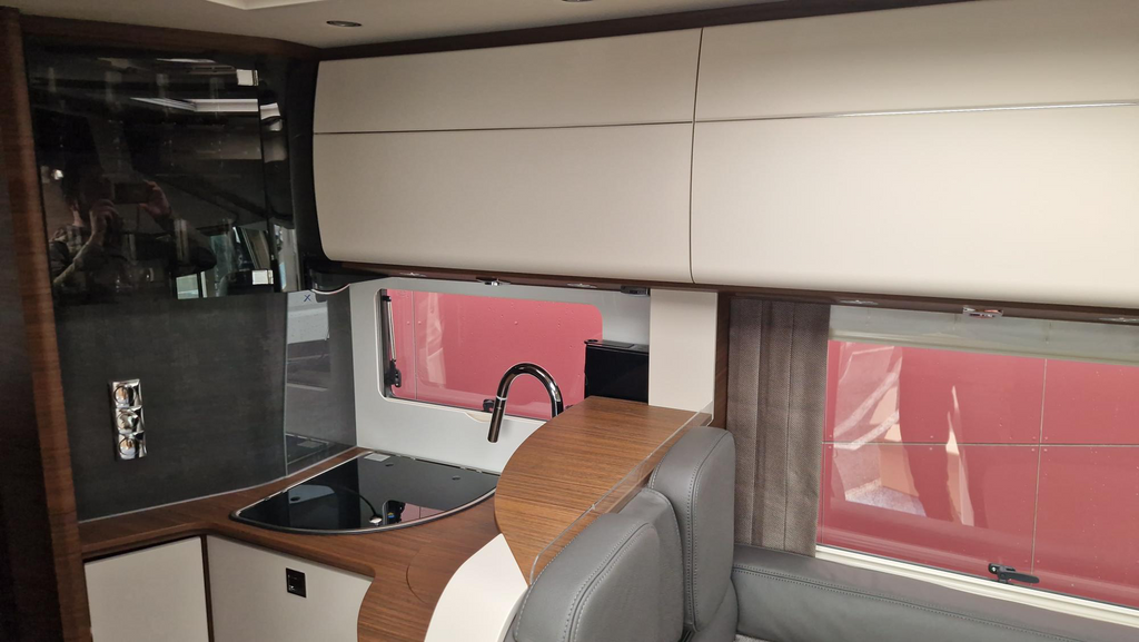 ADRIA SUPERSONIC 780 SL MERCEDES 2.0L - 170 CV CAIXA AUTOMÁTICA